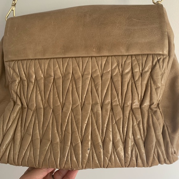Miu Miu - Tan Leather Bag - Picture 4 of 11